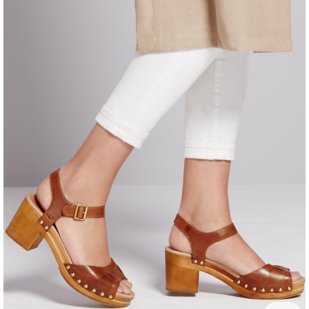 UGG 'Janie' Clog Sandal